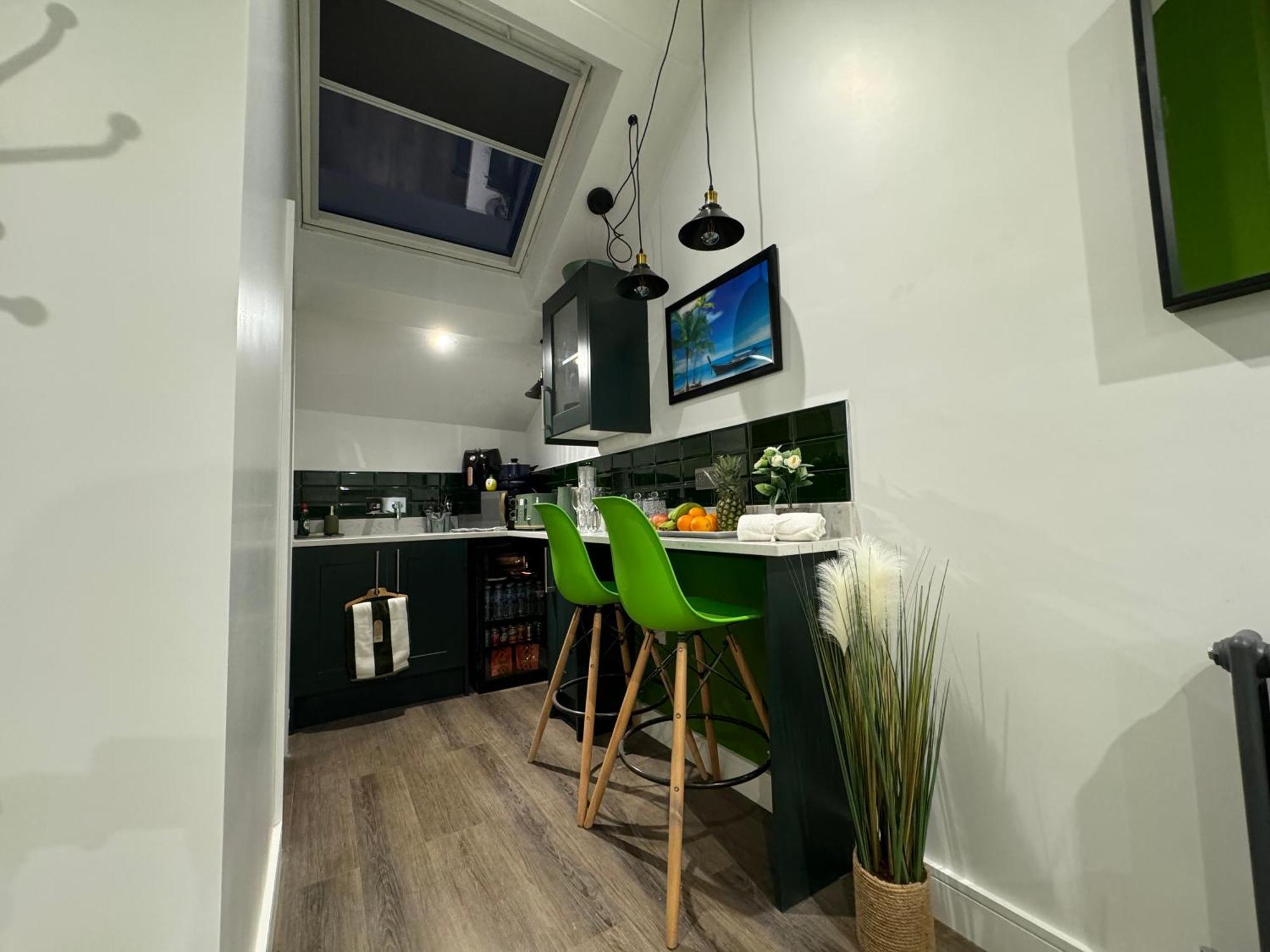 Southgate Luxury Apartments Elland ภายนอก รูปภาพ