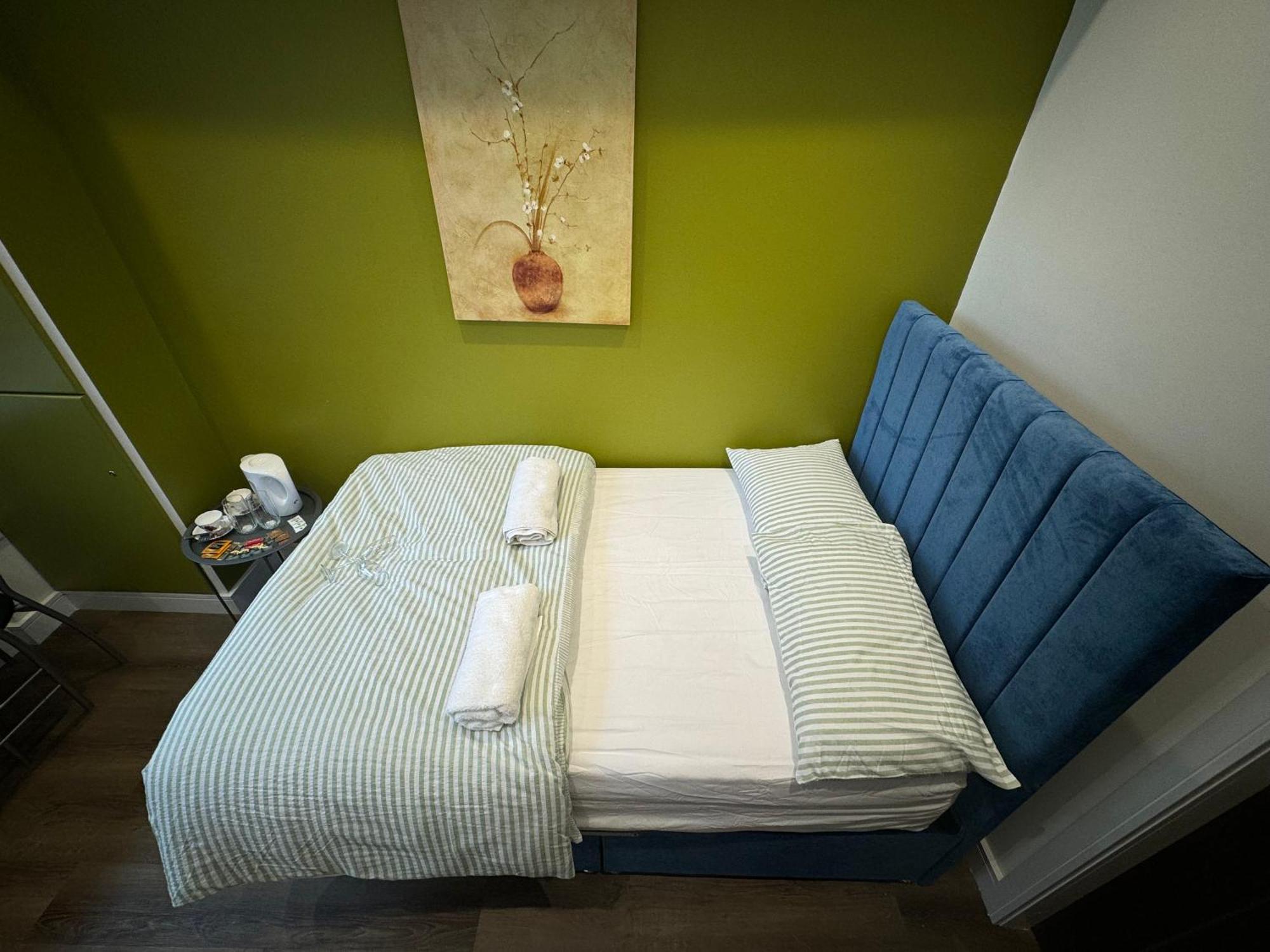 Southgate Luxury Apartments Elland ภายนอก รูปภาพ